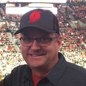 Meet your Posher, Todd